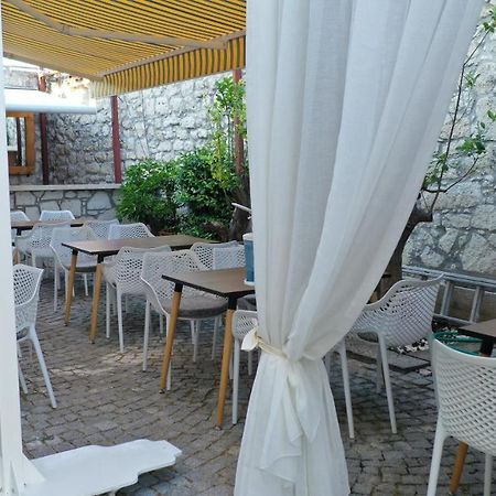 Neva Hotel Alacati Exterior photo