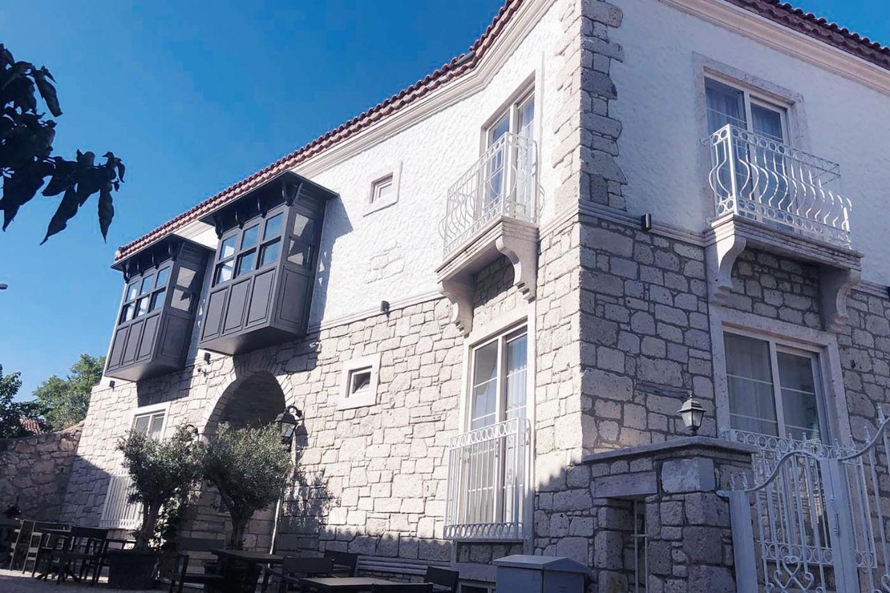 Neva Hotel Alacati Exterior photo