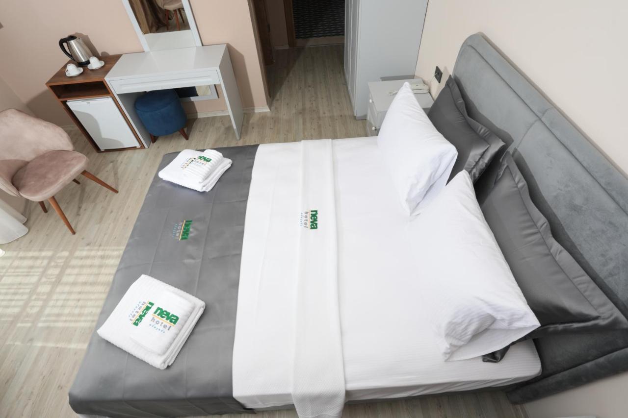 Neva Hotel Alacati Exterior photo